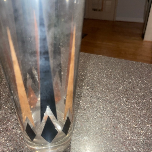 Mcm Diamond Gold and Black 6 Tall Glass Set - Picture 4 of 5